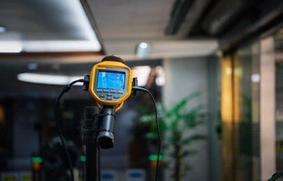 Termografia Aplicada em Instalações Elétricas: Identificando Problemas e Prevenindo Acidentes